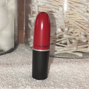 Authentic MAC LIPSTICK NEW! Russian Red